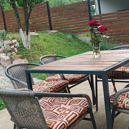 Pyramid Holiday House Visoko Exterior foto